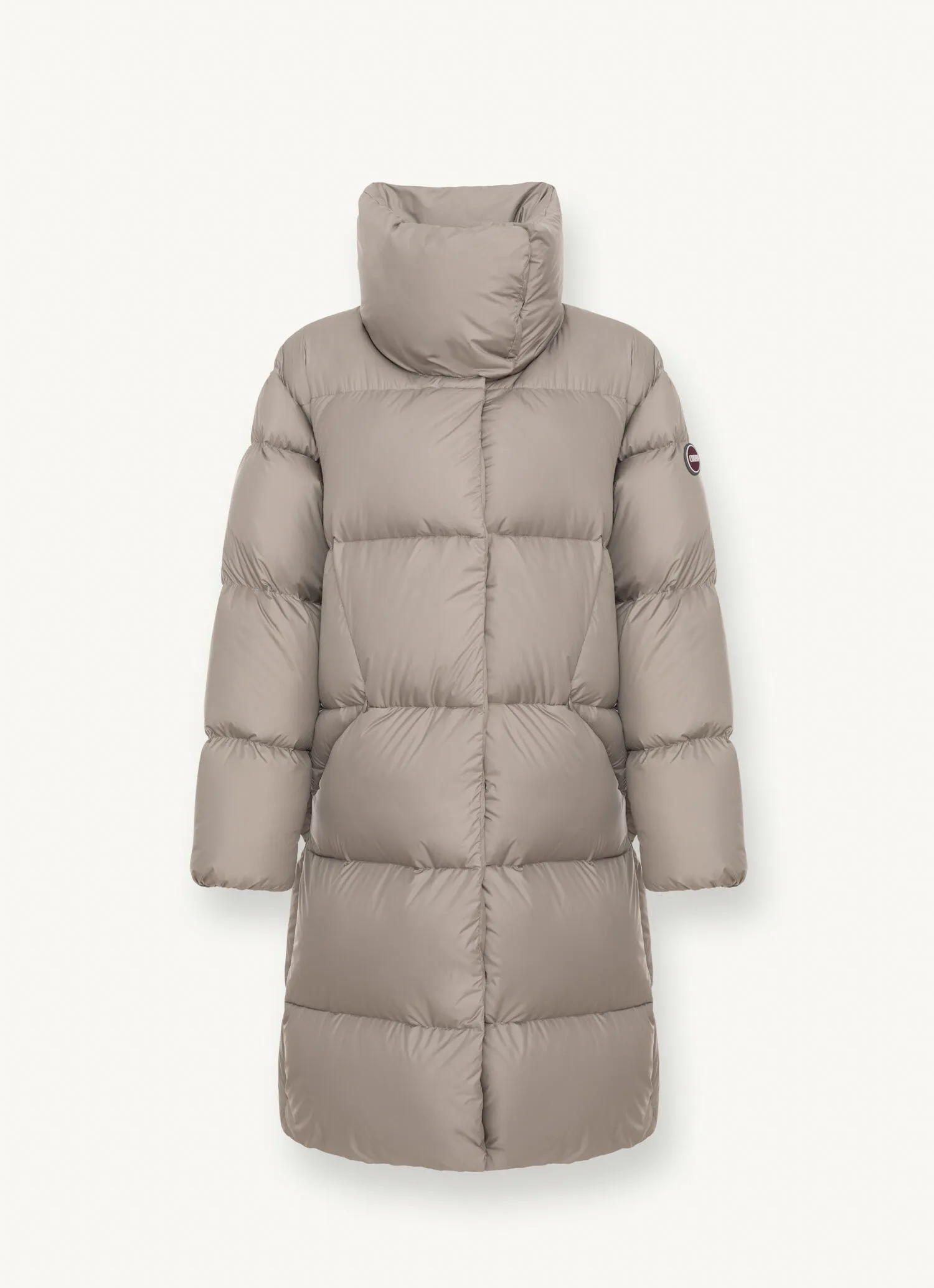 Full-length oversize quilted down jacket with drawstring at the hem