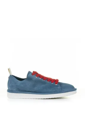 Sneaker in blue suede